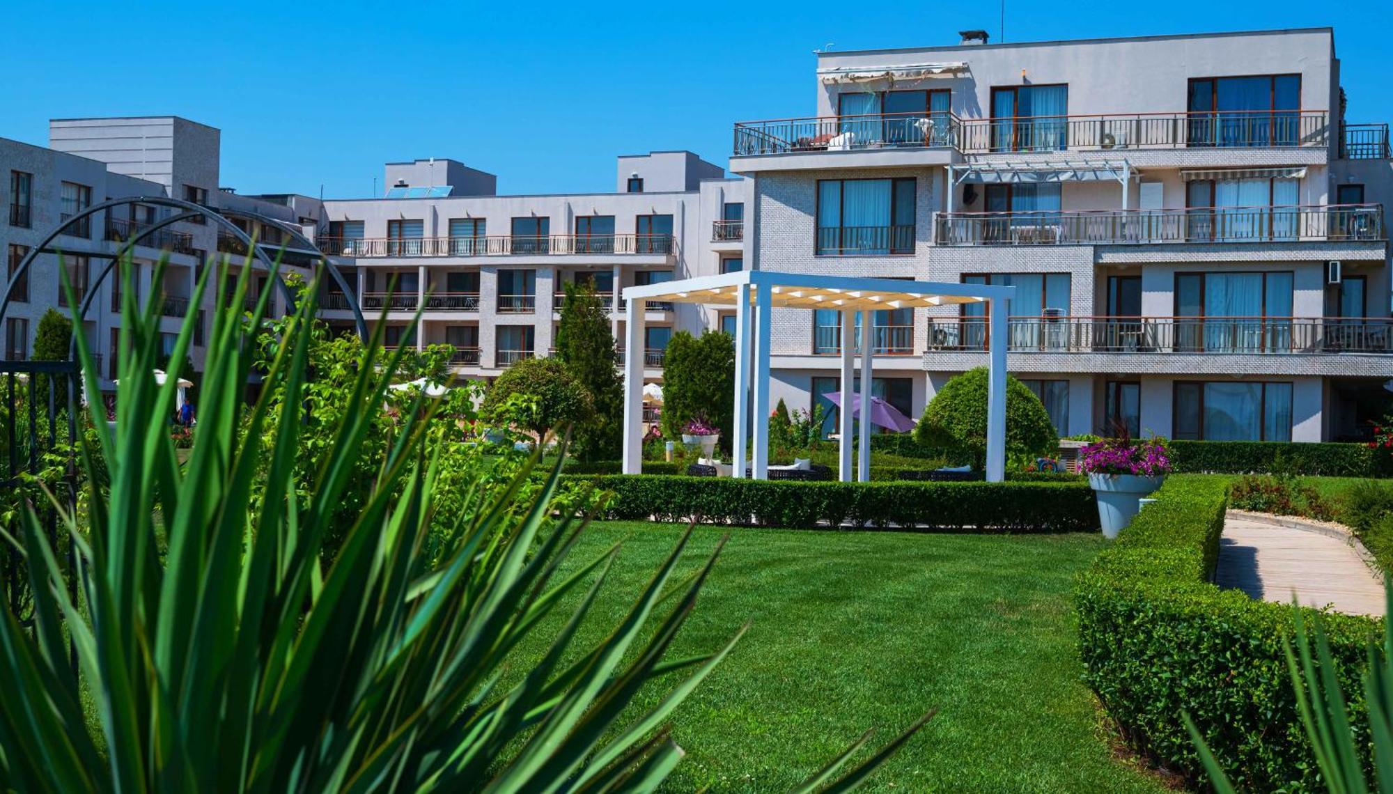 June One Bedroom Sea View Apartment Diamond Beach Resort Sarafovo Esterno foto